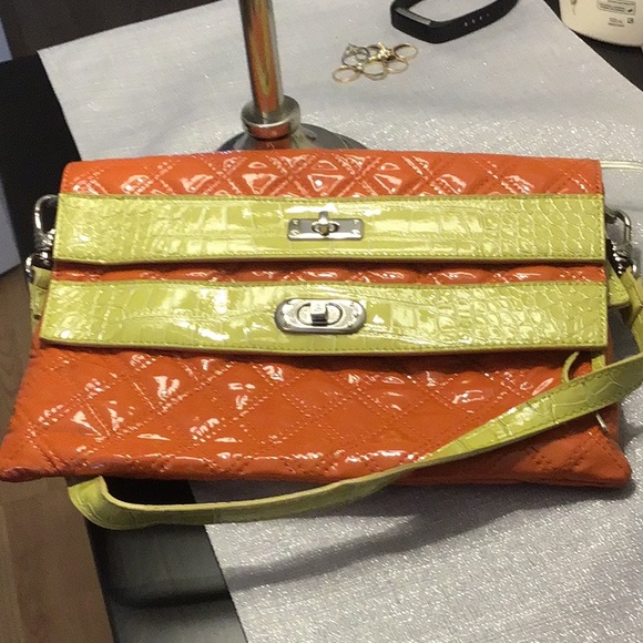 Purse - Picture 2 of 3